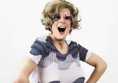 2 3 - Dragqueen / Transformista en Cangas de Onis, Arriondas