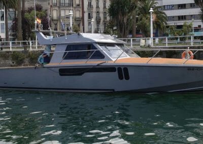 barco gijon 1 - Alquiler de Barco - Catamaran en Gijón