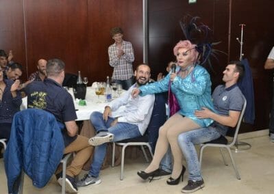 coruna cena 5 - Cena - Espectáculo en Coruña Temática Hipie