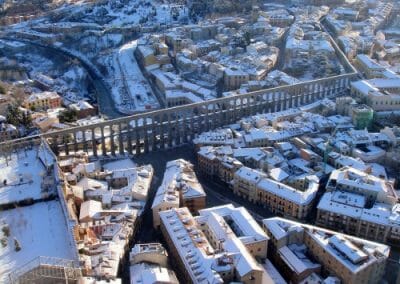 paseo globo segovia 8 - Packs para despedidas de soltero y soltera en Segovia