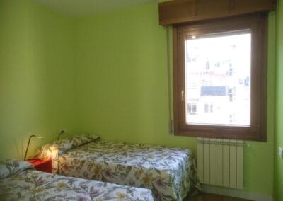 Piso 16 en León para despedidas: habitación 3